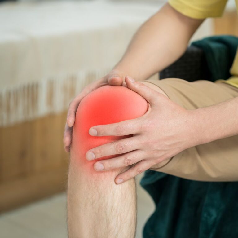 Reducing-Joint-Pain-Through-Massage